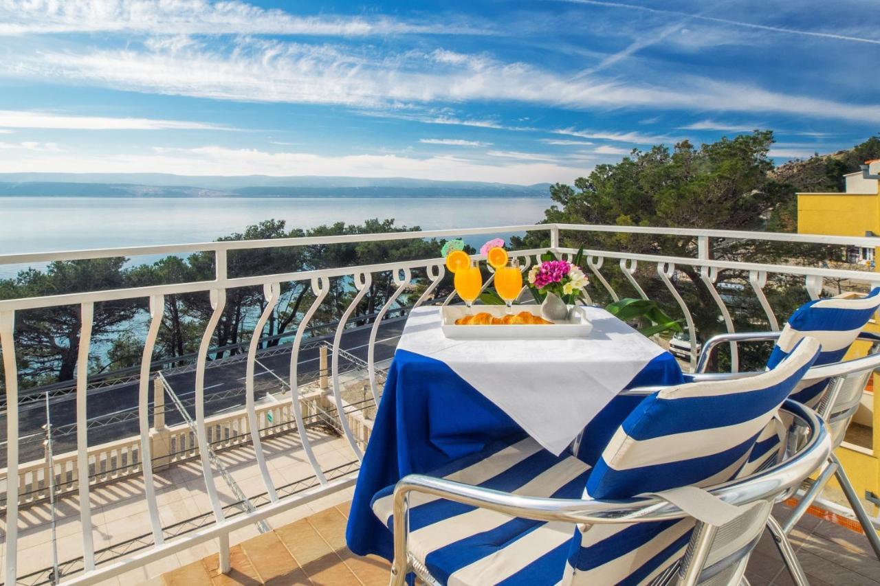 Apartments And Rooms By The Sea Lokva Rogoznica, Omis - 2973 Екстериор снимка