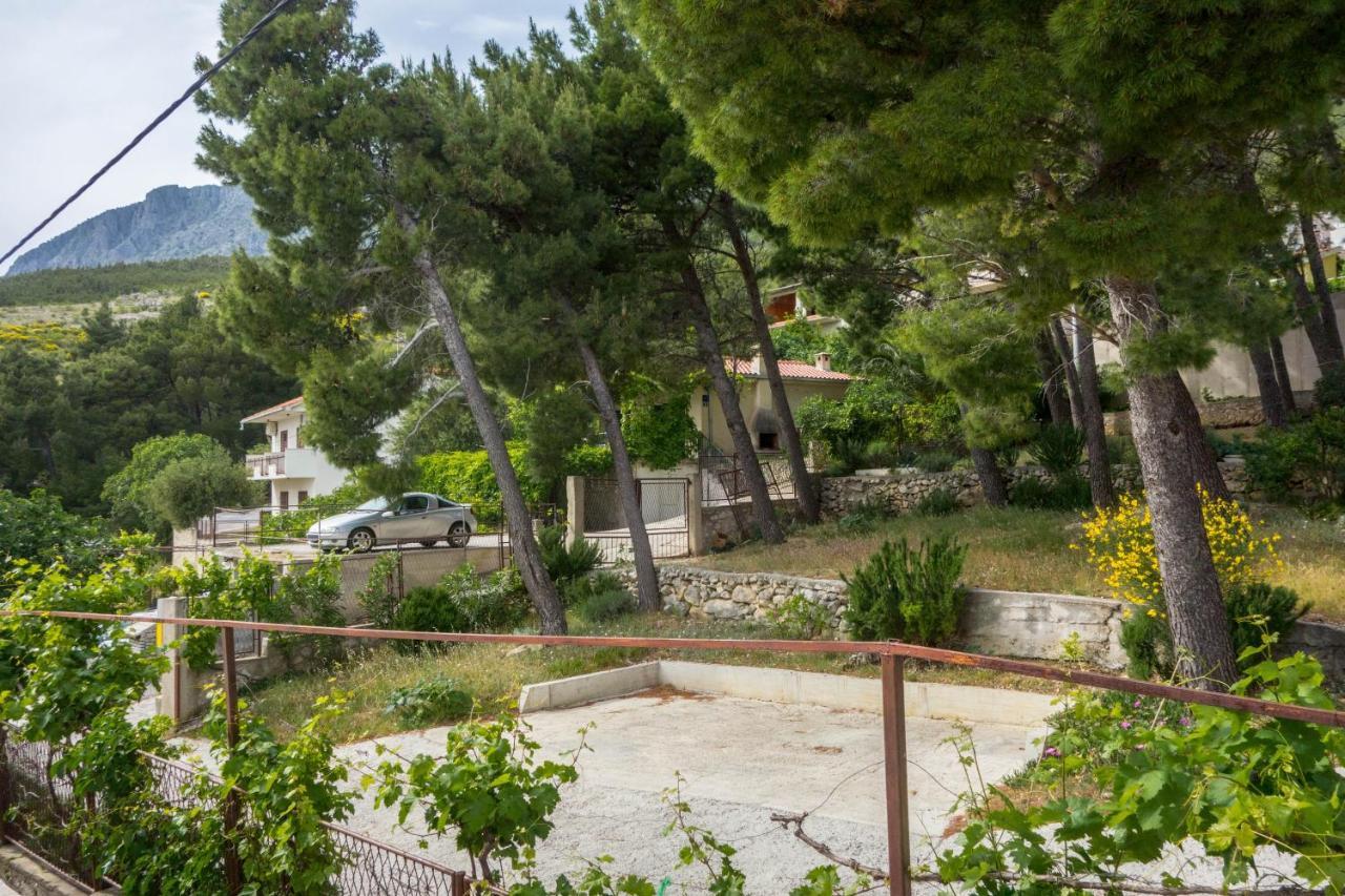 Apartments And Rooms By The Sea Lokva Rogoznica, Omis - 2973 Екстериор снимка