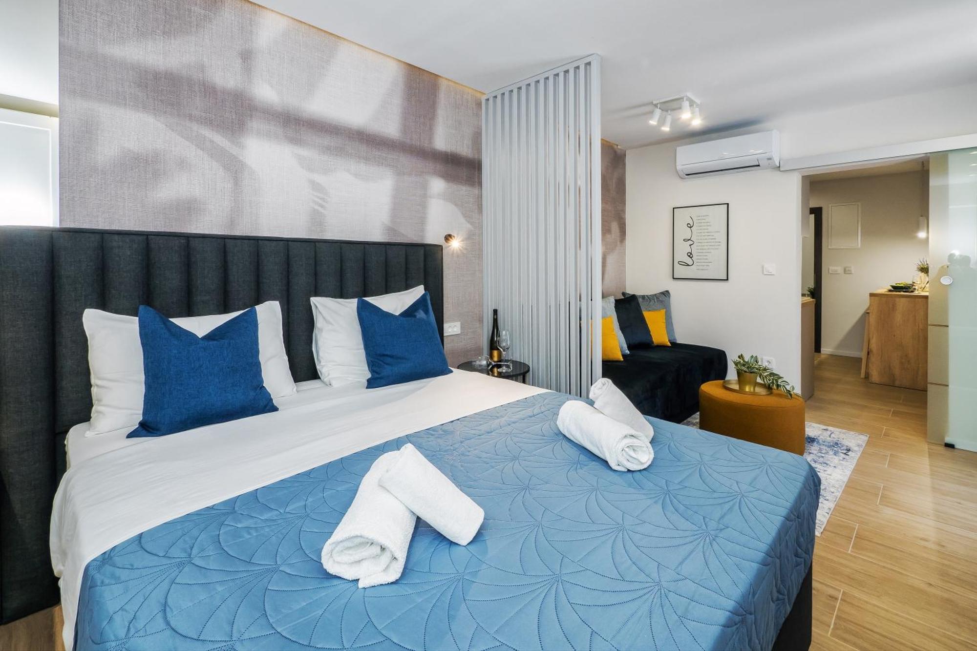 Apartments And Rooms By The Sea Lokva Rogoznica, Omis - 2973 Стая снимка